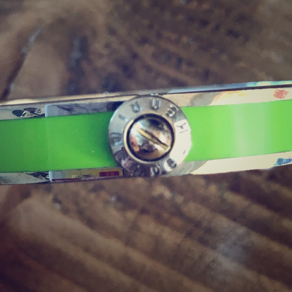 Green bangle